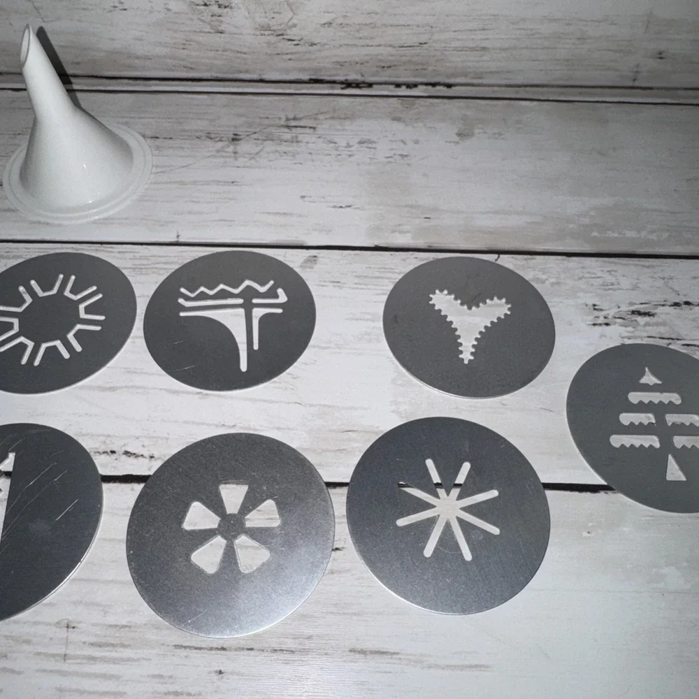 Hamilton Beach Super Shooter 9 Cookie Discs 2 Decorating Tips Replacements 80000